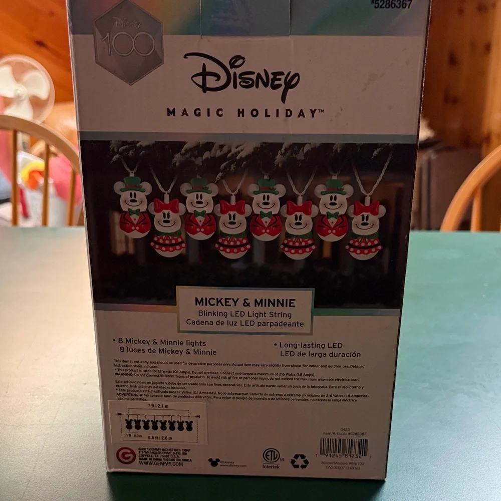 Disney Magic Holiday Mickey & Minnie LED Light String - Red, Green, White